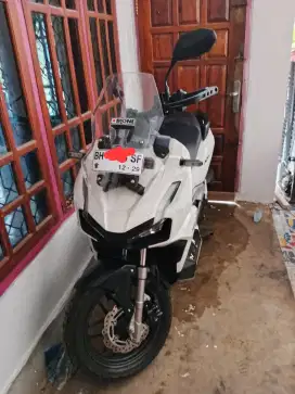 Honda ADV 160 mulus istimewa