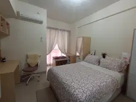 DISEWAKAN APARTEMEN STUDIO DI SAMPING UNIVERSITAS INDONESIA
