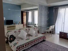 Apartemen royal mediterania garden residences