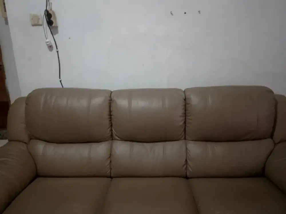 Sofa Merk Atria Jual Cepat Karena pindahan