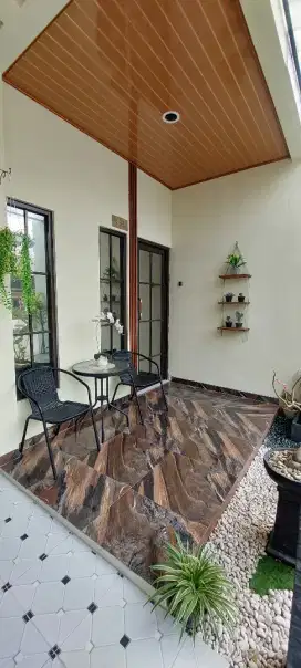 Jual /TO rumah mewah cluster tengah pusat kota