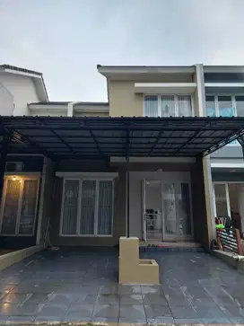 Dijual Cepat BU RUMAH 2 Lantai SHM Siap Huni di Graha Raya Fortune
