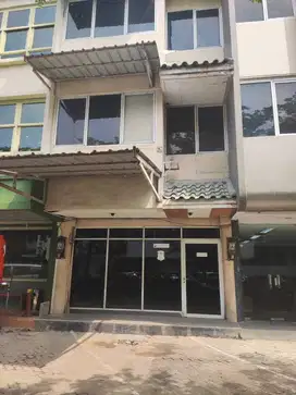 Jual ruko murah Di Grand Wijaya kebayoran baru dekat Dharmawangsa