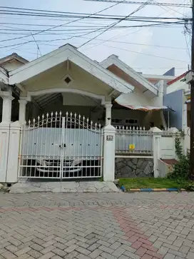 Rumah Bagus SHM di Nirwana Eksekutif Siap Huni