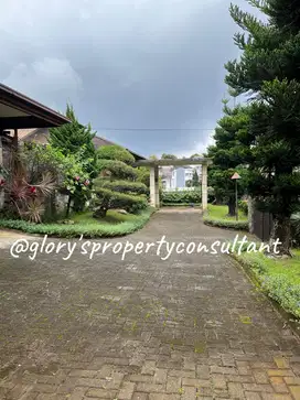 DijualRumah Besar Nyaman View Bagus dekat Kampus UPI Setiabudi Bandung