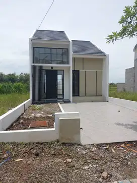 Rumah Baru Murah Perum Queen Park Residence Krian Sidoarjo