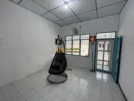 Disewakan Rumah 1 Tingkat di Komplek Bersama (Karya Celincing) - Medan