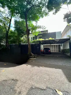 Sewa Rumah cocok hunian / kantor Hang lekiu Senayan Jaksel