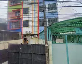 CESSIE  KOST KOSTAN MANGGA BESAR