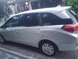 Mobilio E Istimewa (Jual cepat)