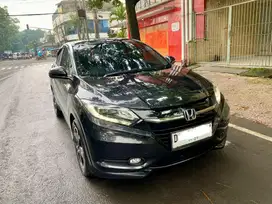 Honda HRV Prestige 1.8 2015 HR-V 2016