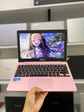 NOTEBOOK ASUS E203NAH PINK	INTEL CELERON N3350 CPU RAM 2GB HDD 500 GB