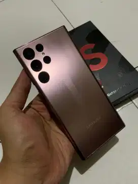 Samsung S22 Ultra 5G. (12/512)Gb. Resmi Sein, Muluuus