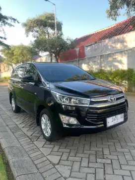Innova V bensin matic kondisi bagus
