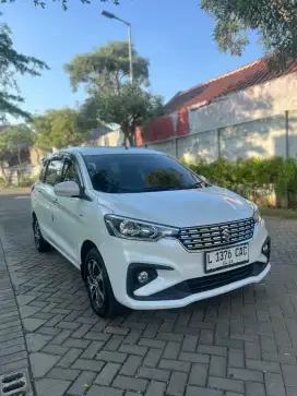 Ertiga GX matic KM 50rb kondisi bagus ori