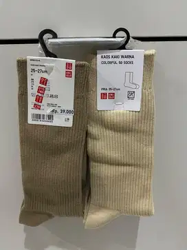 Kaos kaki beli 2 dapat bonus