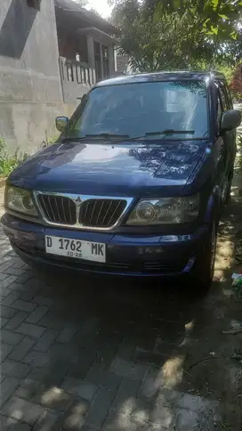 Mitsubishi Kuda 2003 Bensin