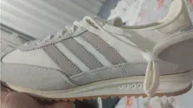 JUAL SEPATU Wanita Adidas SL 72