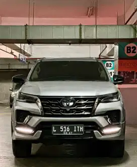 TOYOTA FORTUNER GR 2.8 2022