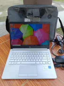 Laptop HP CF2019TU. RAM 4 GB. Intel Celeron N4020