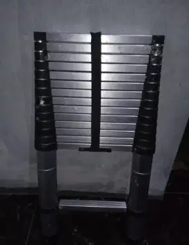 Tangga lipat panjang 5m