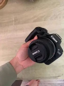 CANON EOS R50 + KIT NO VIGNET GARANSI 23 Mar 2026 KODE : ICM 1035