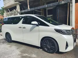 Alphard 2.5 G AT