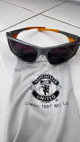 Kaca Mata Machester United