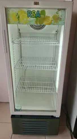 Di jual showcase RSA siap pakai..