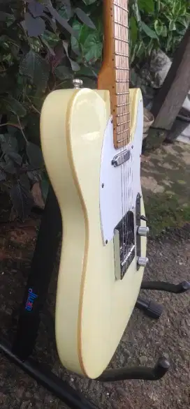 Guitar fender telecaster lawas terawat