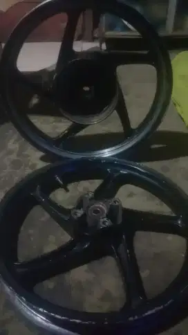 Velg Honda Hitam Glossy