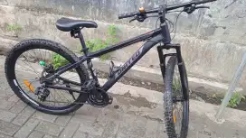 Sepeda gunung United Ukuran 27.5 Neo 2.00