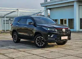 Toyota Fortuner 2.4 VRZ TRD 2021