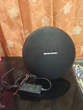 Speaker Bluetooth Harman Kardon Onyx 1 Suara Premium