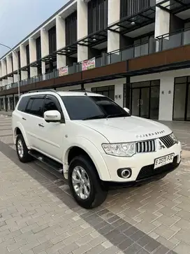 Mitsubishi Pajero Exceed AT 2011 Pajak Panjang