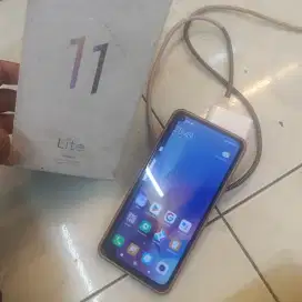 Xiaomi mi 11 lite ram 8 internal 128