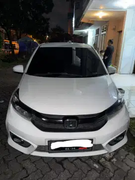 Jual mobil Brio RS bagus lecet pemakaian