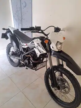 Kawasakai Dtracker 150