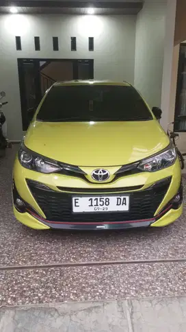 TOYOTA YARIS S CVT 2019 AT