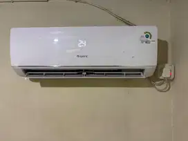 AC Gree 1/2 PK LOW WATT Masih Garansi / Tipe KGWC-05C3E / Eco Friendly