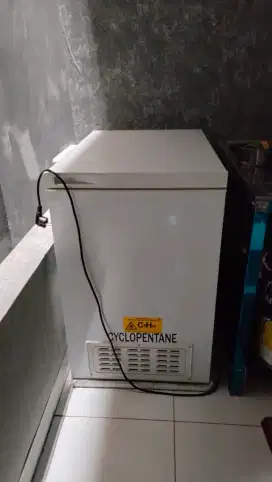 Dijual freezer RSA murah