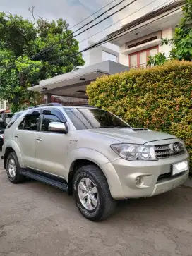 Toyota Fortuner 2007 Bensin