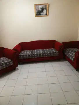 Jasa cuci kasur springbed sofa kursi karpet jok mobil dll