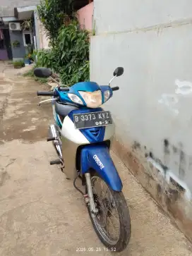 Honda karisma 2005