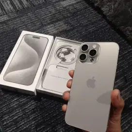 Iphone 15 promax 256mb grs inter
BH 100%
Sudah bs masuk simcard Indo