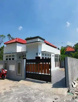 RUMAH BAGUS DI NGIJO GUNUNGPATI MURAH
