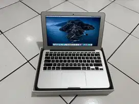 ISTIMEWA macbook air 11 inch 2015 4/128gb ibox mulus banget fullset