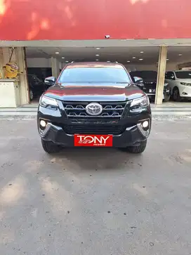 Toyota Fortuner 2.7 SRZ TRD AT 2017 Hitam