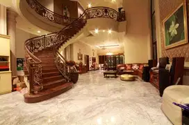 TER MURAH ! DIJUAL RUMAH DIAN ISTANA TAMAN MAHKOTA SEMI CLASSIC BAGUS