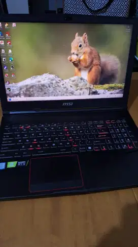 Laptop MSI GE63